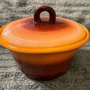 Vintage  Maddux of California small ceramic bowl with lid. 1960’s ??